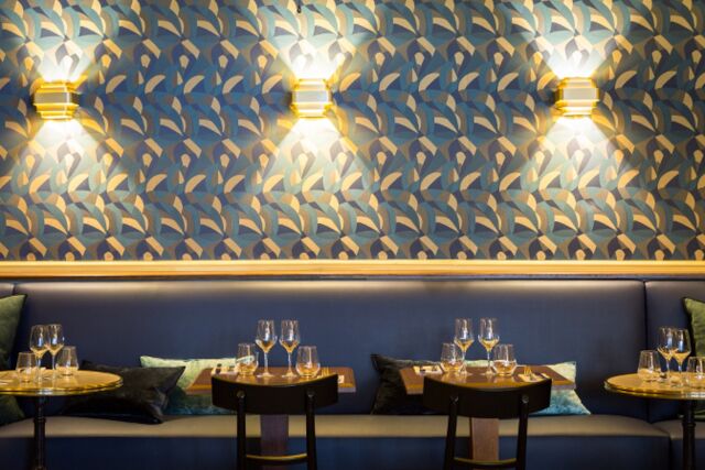 Vin Des Pyrénées, Paris