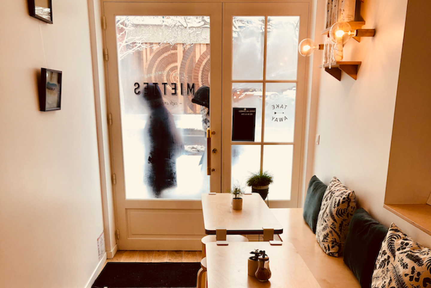 17_47_40_489_coffee_shop_miettes_vincennes.png
