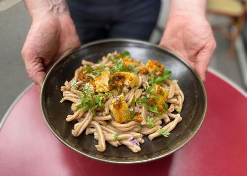 Recette casarecce Ã  l'Ã©peautre, ailerons de volaille, condiment harissa-citron confit - Kitchen Te