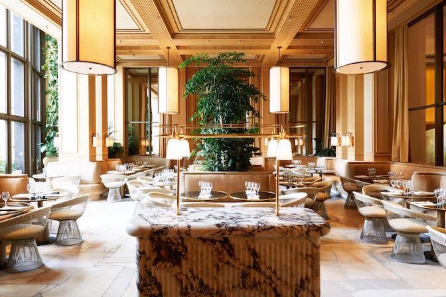 19_53_34_409_restaurant_girafe_paris.jpeg