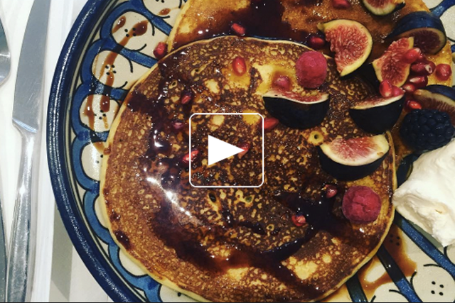 Fluffy ricotta pancakes