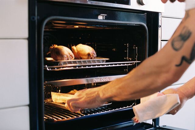 Les bouchées doubles : un four, deux histoires