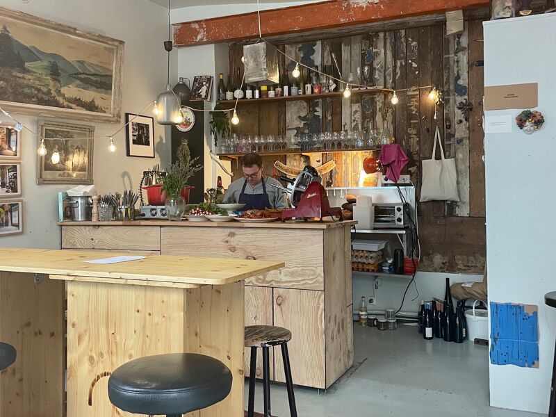 Restaurant Delicatessen Place (Paris)