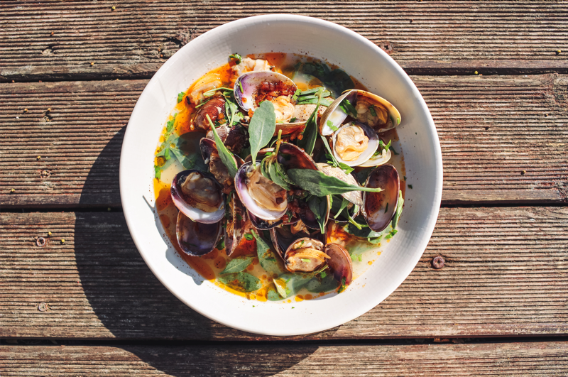 Restaurant The Presbytère (Heugueville-sur-Sienne)