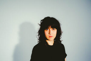 LAURA_PORTRAIT_V1_1DM6352[61]