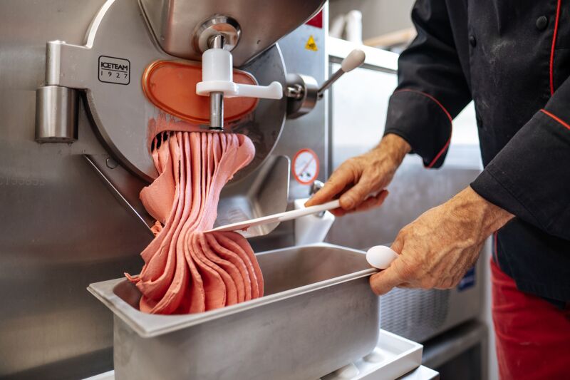 Glacetronome ice cream shop (Namur)