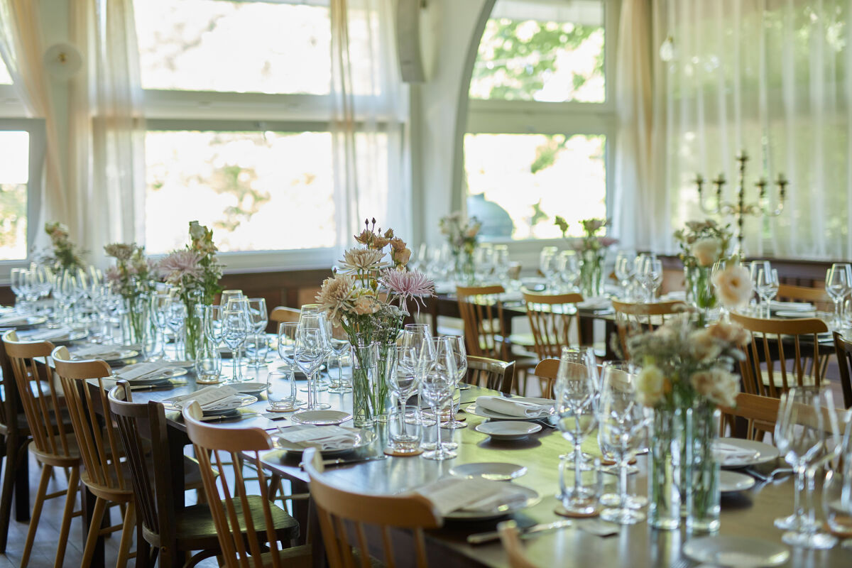 Des fleurs Debeaulieu pour sublimer les tables