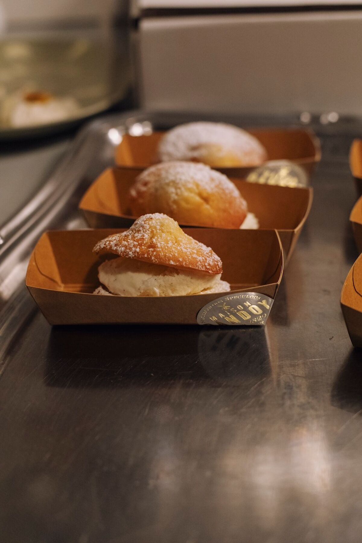 Les madeleines glacées de la Maison Dandoy pour rouler sa bosse.