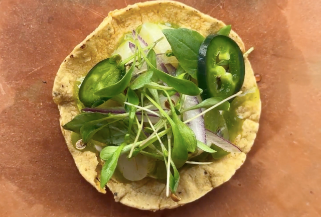 Aguachile de saint-jacques au kiwi