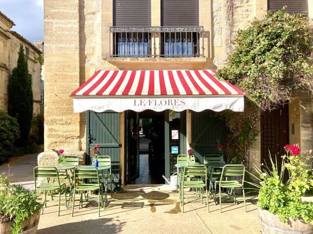 Un troquet agité du local