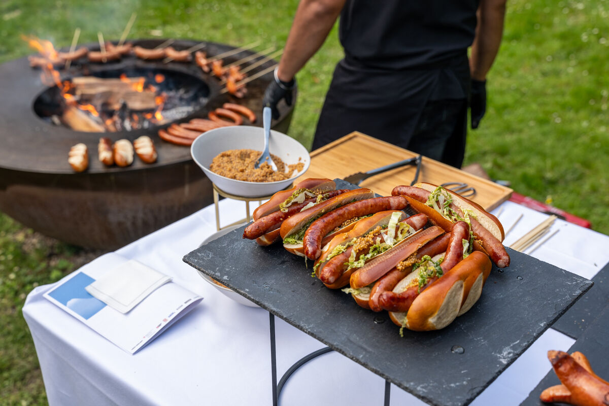 Les hot-dogs à la croquante d’Ajoie IGP… Grillera bien qui grillera le dernier !