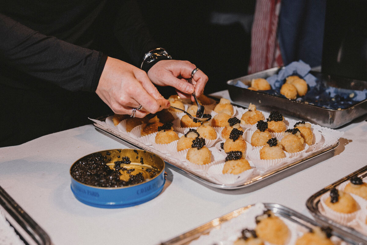 Moscovitzkroketten met Petrossian kaviaar van Flemish Foodies... eentje is geentje.