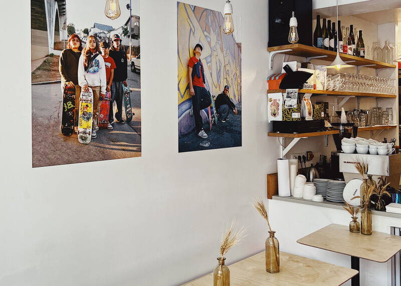 Coffee Shop Fringe (Arles)