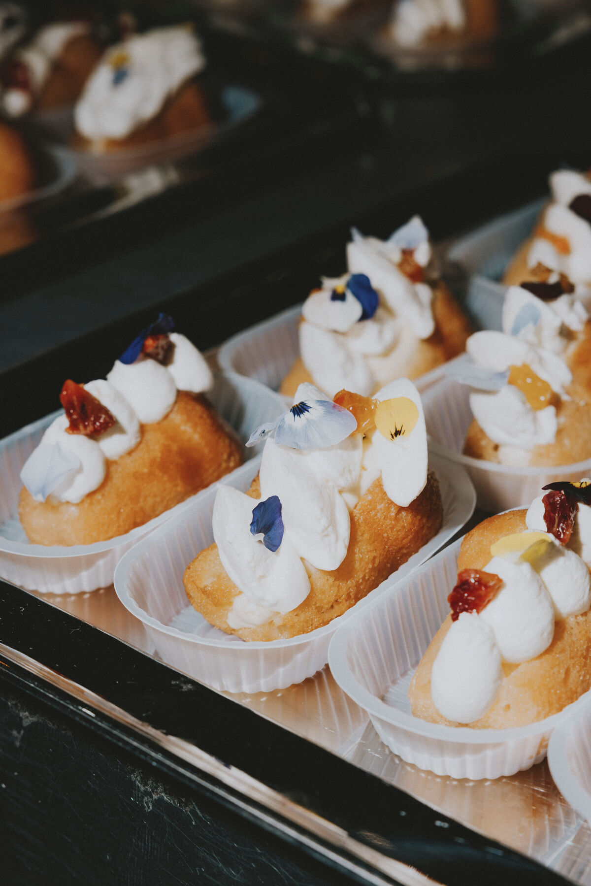 Il se dit que les desserts d’Erika Blu ont de quoi rendre baba. 