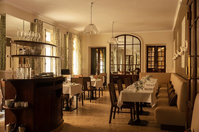 Restaurant Le Nord-Pinus (Arles)